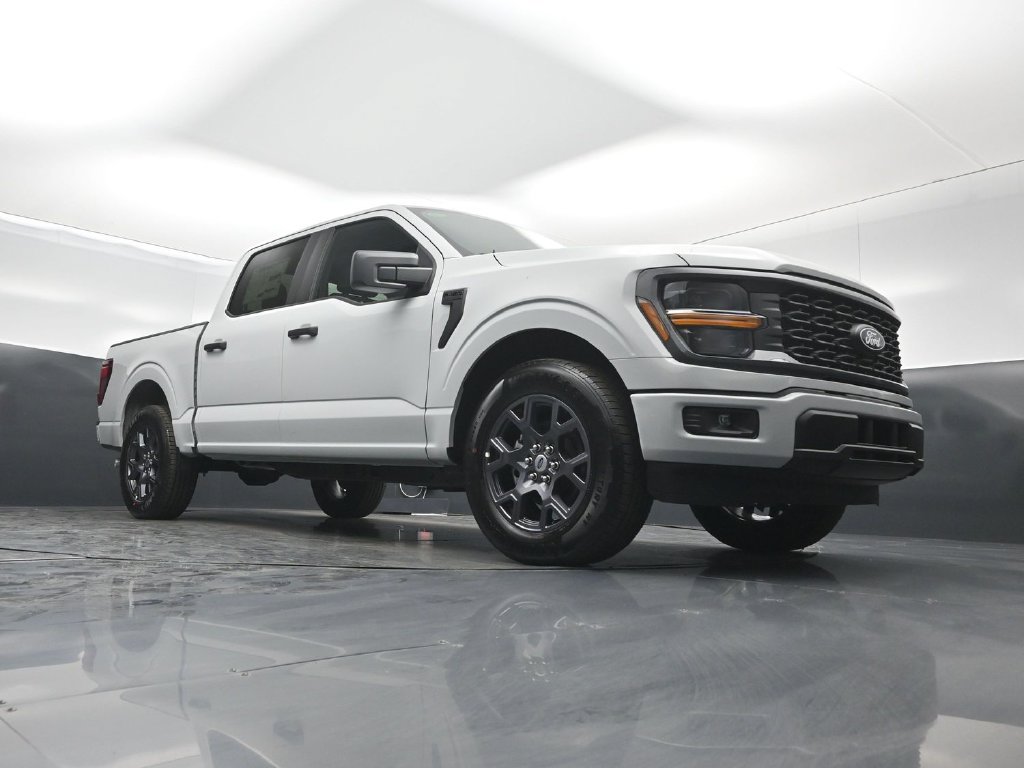 New 2026 Ford F150 STX w/ Equipment Group 200A RWD image 43