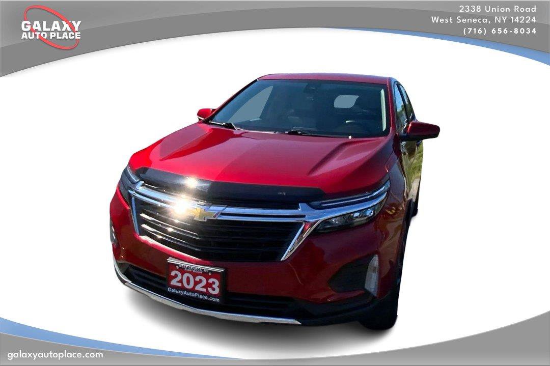Used 2023 Chevrolet Equinox LT AWD/4WD image 2