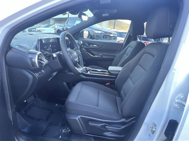 Used 2025 Chevrolet Equinox LT image 18