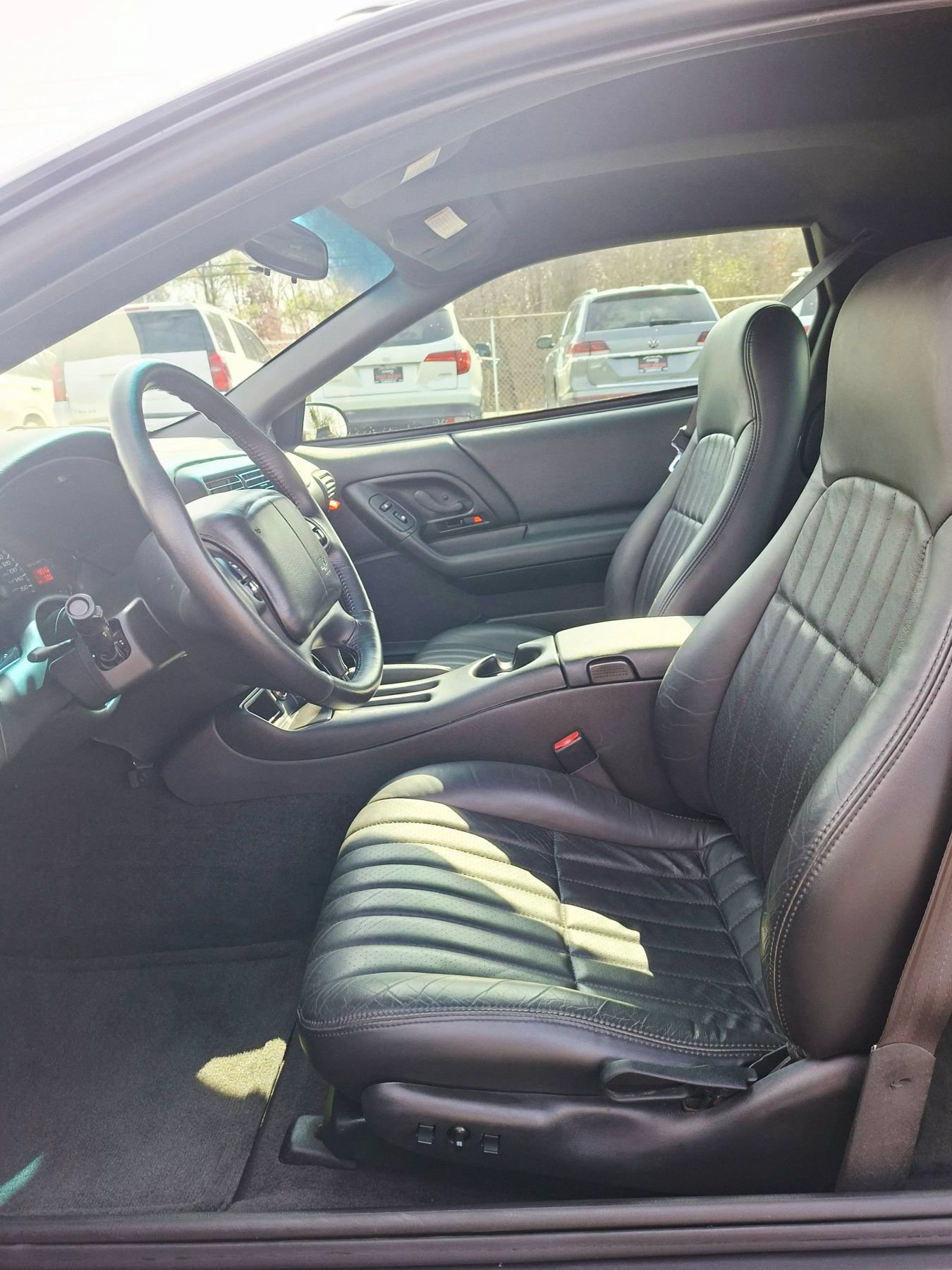 Used 2002 Chevrolet Camaro Z28 w/ Preferred Equipment Group 2 RWD image 10
