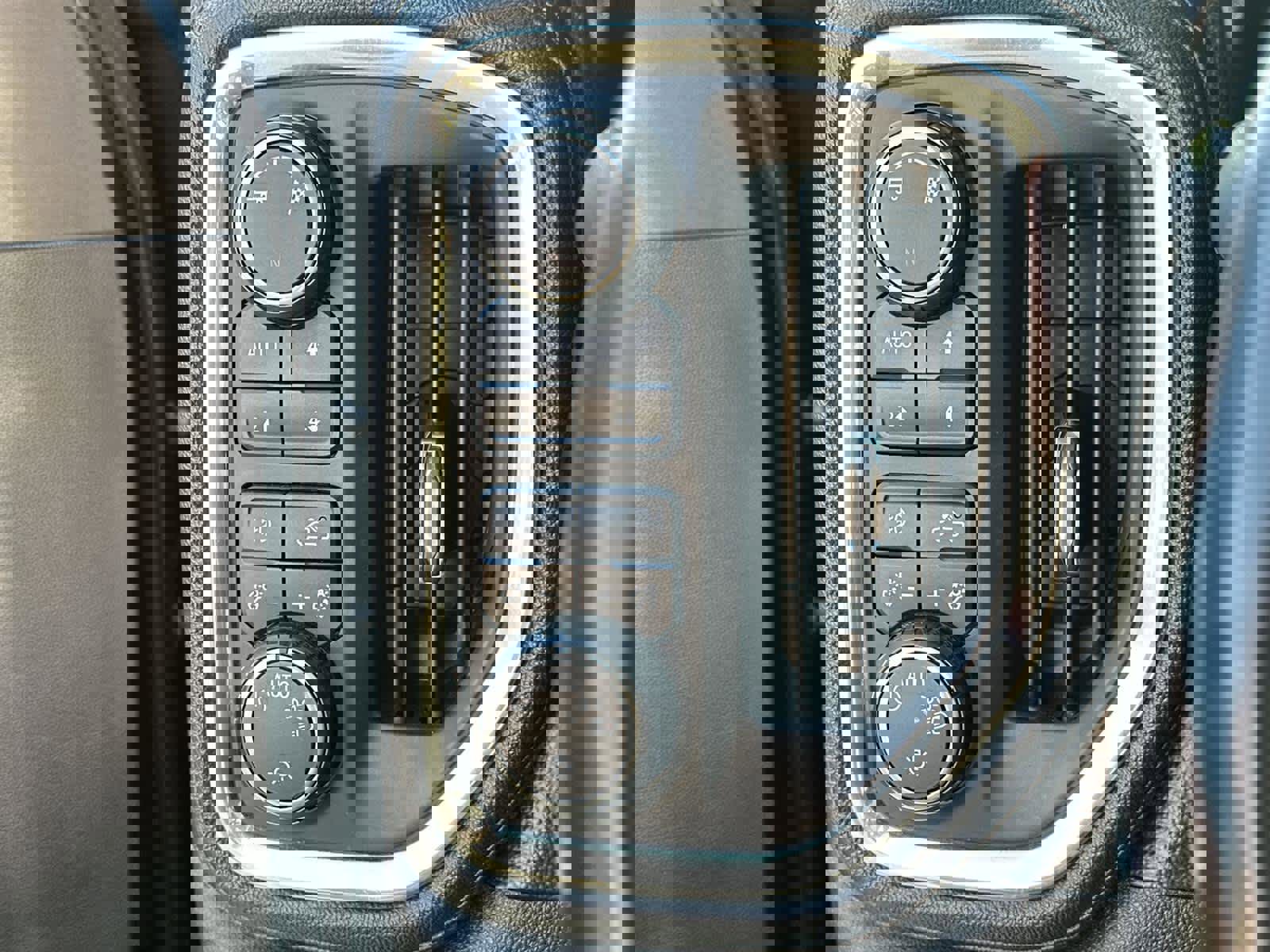 Used 2019 Chevrolet Silverado 1500 RST w/ All-Star Edition image 28