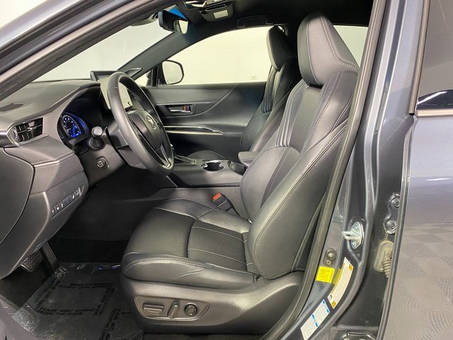 Certified 2021 Toyota Venza XLE w/ Softex Package image 10