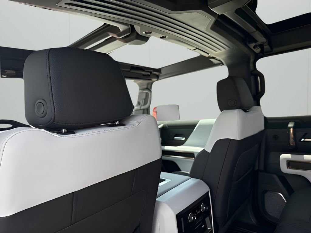 New 2025 GMC Hummer EV 2X w/ LPO, Dark Essentials Package image 58