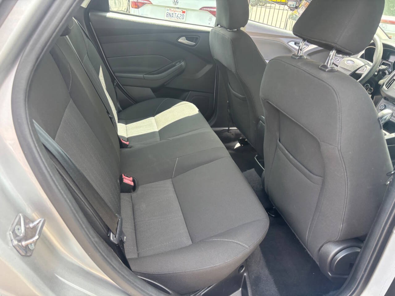 Used 2015 Ford Focus SE FWD image 10
