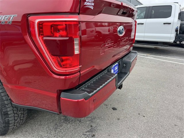 Certified 2022 Ford F150 XLT w/ Equipment Group 302A High image 10