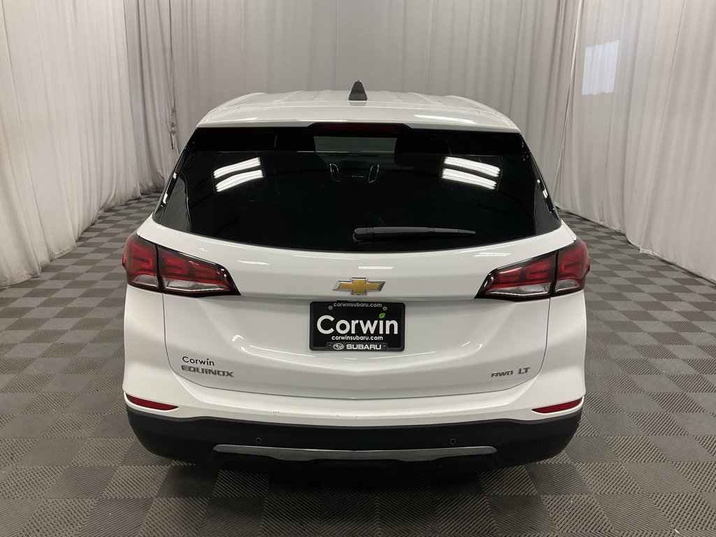 Used 2023 Chevrolet Equinox LT w/ LPO, Floor Liner Package image 4