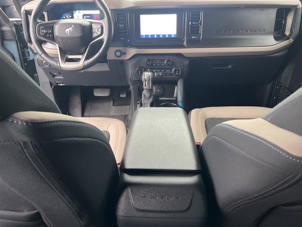 Used 2022 Ford Bronco Wildtrak AWD/4WD image 13