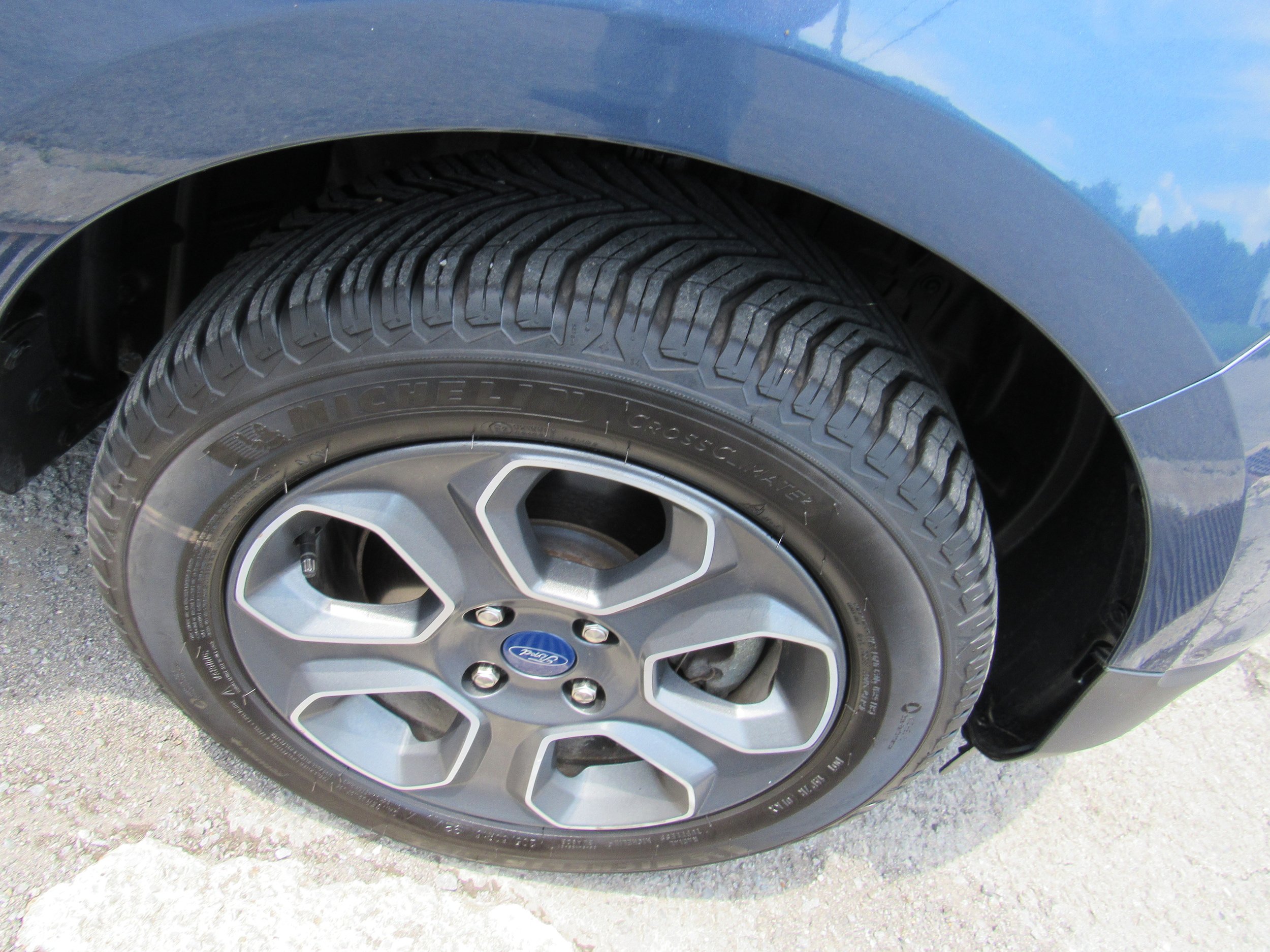 Used 2021 Ford EcoSport S AWD/4WD image 11
