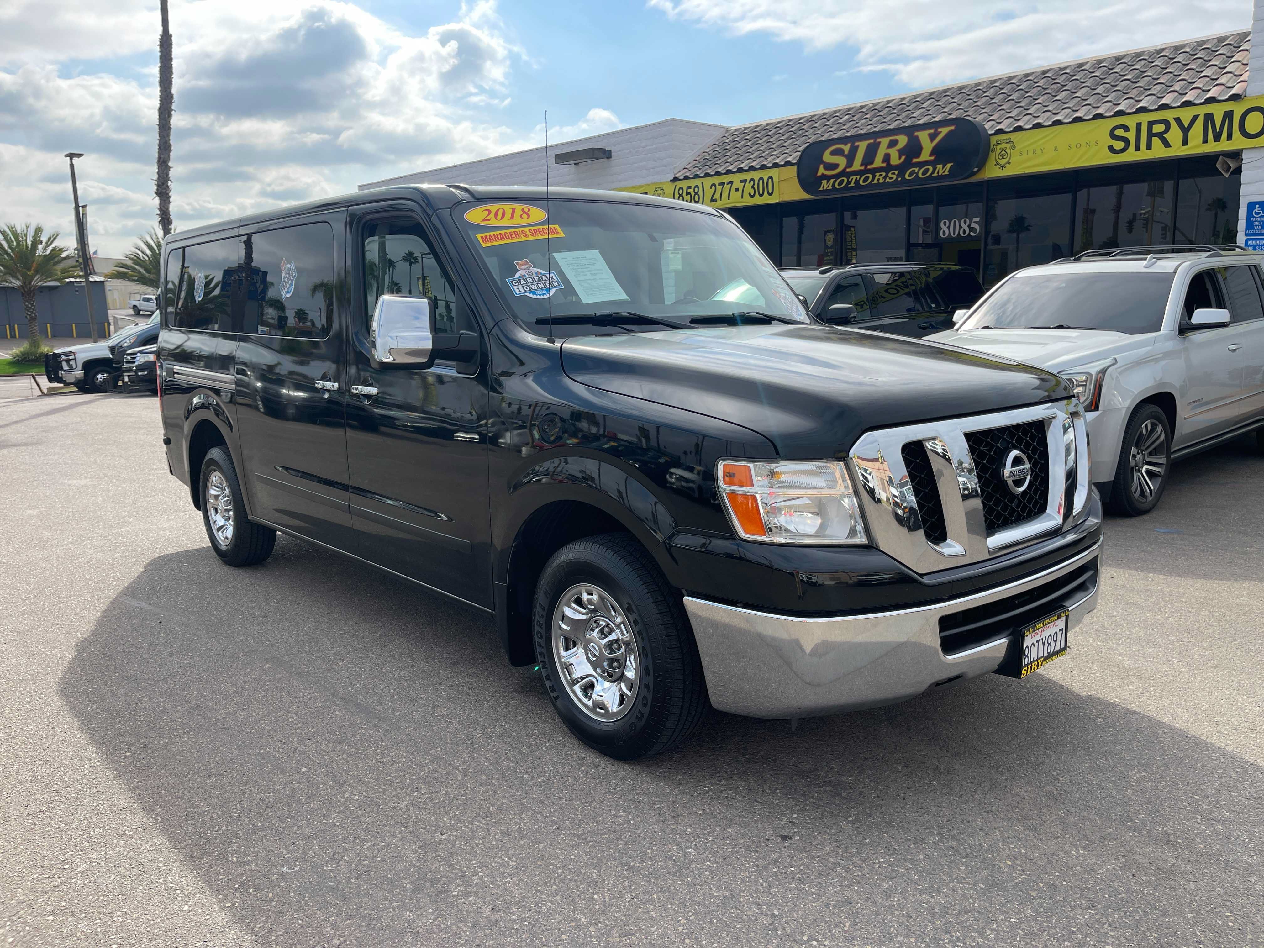 Used 2018 Nissan NV 3500 SV w/ Navigation Package RWD image 1