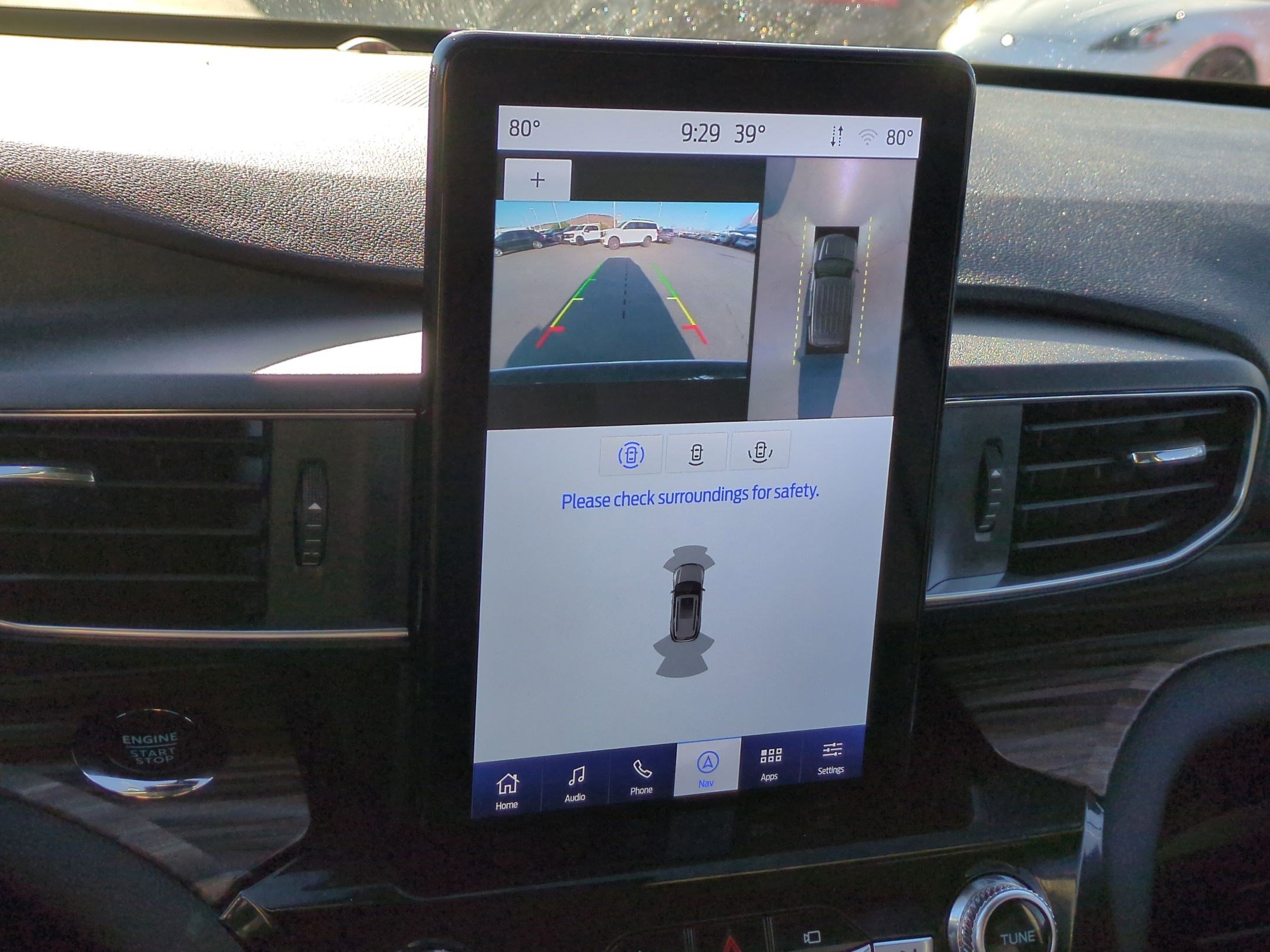 Used 2023 Ford Explorer Limited w/ Limited Technology Package image 25