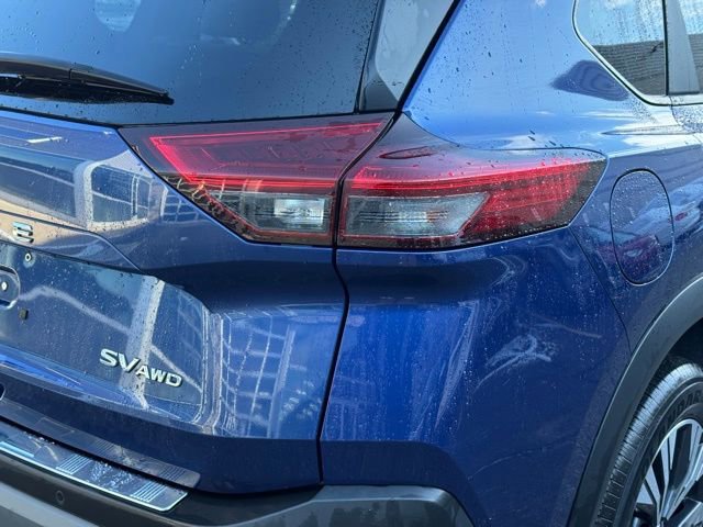 Used 2023 Nissan Rogue SV image 7