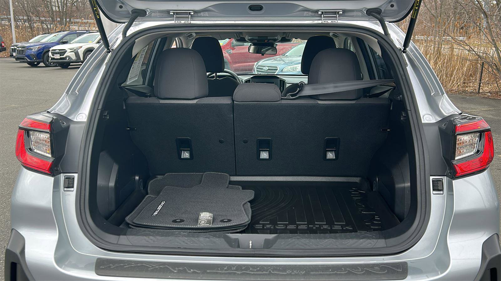 Certified 2024 Subaru Crosstrek 2.0i image 7