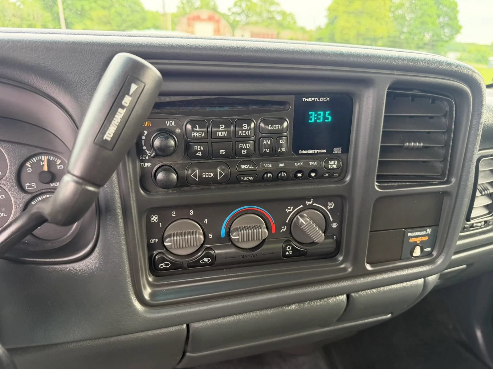 Used 2001 Chevrolet Silverado 1500 LS w/ Off-Road Chassis Pkg AWD/4WD image 60