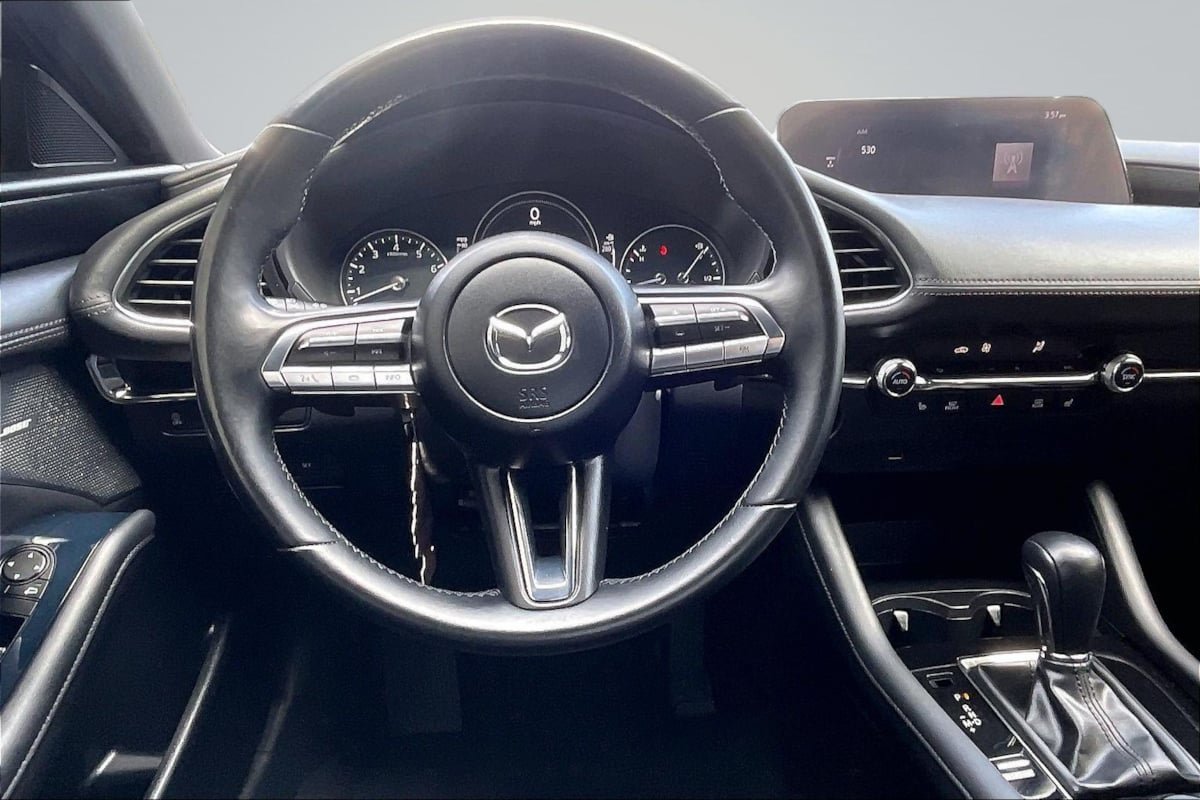 Used 2021 MAZDA MAZDA3 s FWD image 5