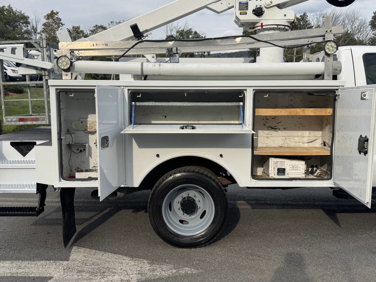 Used 2014 Ford F550 2WD Regular Cab Super Duty w/ Snow Plow Prep Package image 13