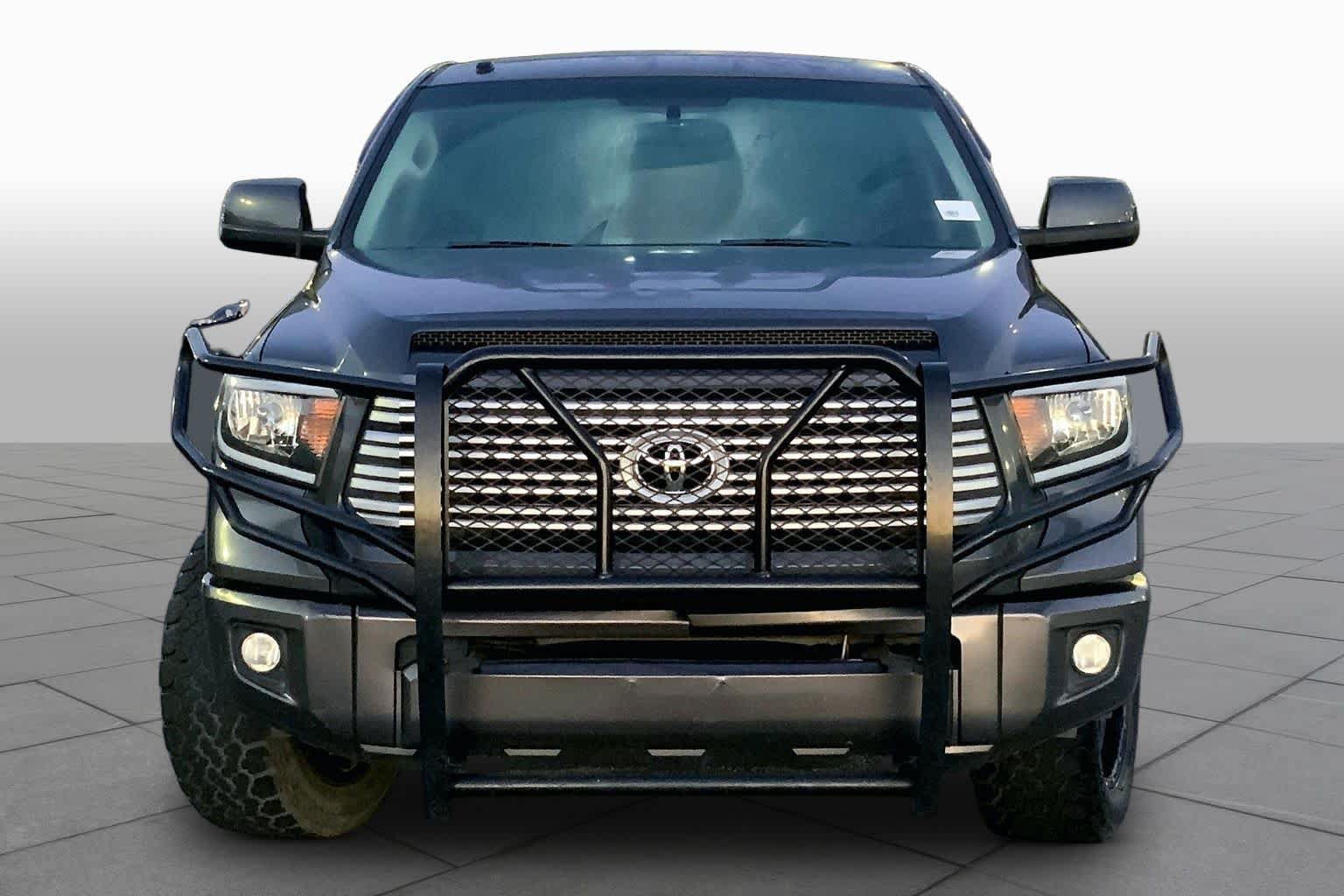 Used 2015 Toyota Tundra Platinum RWD image 3