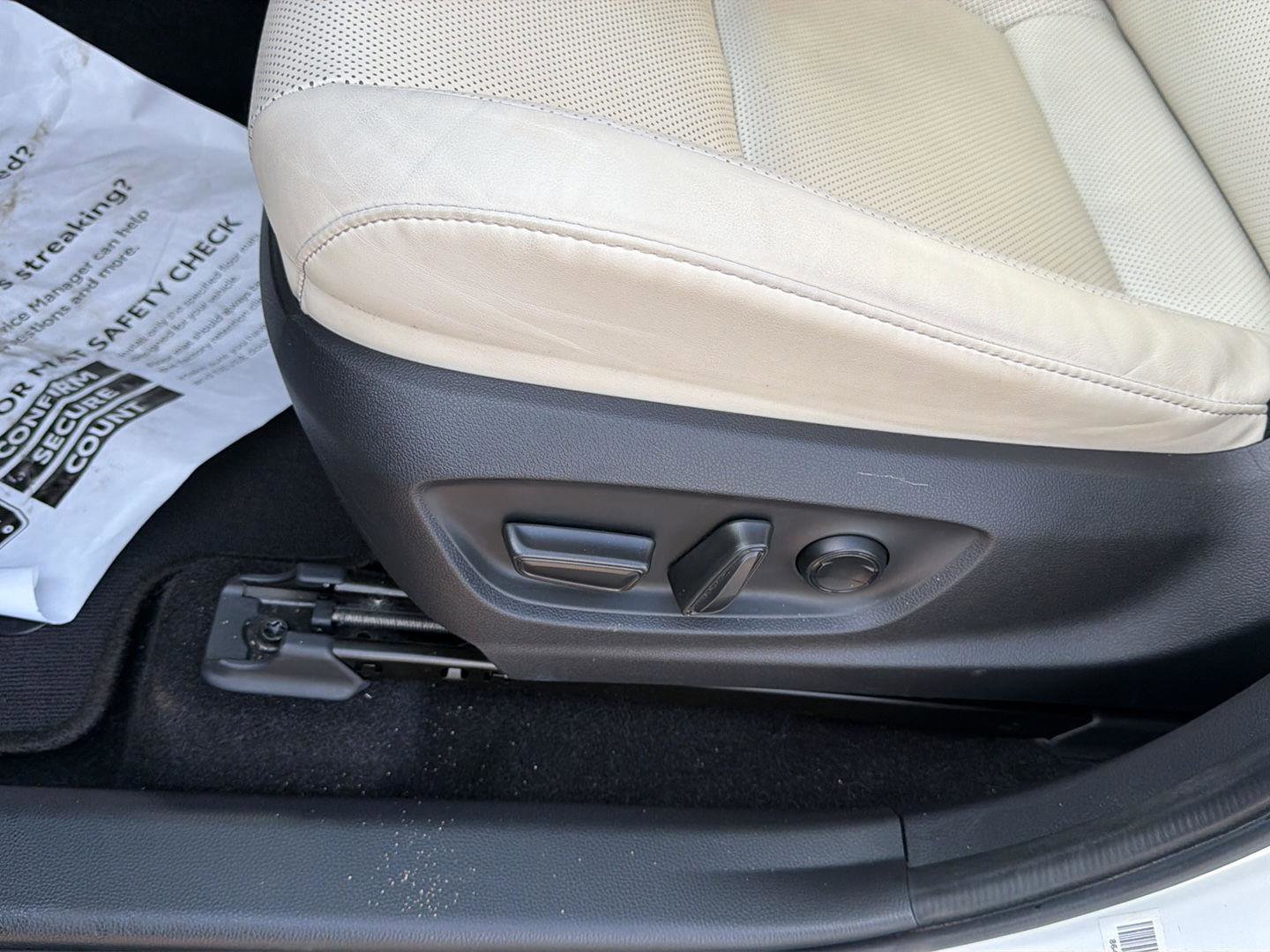 Used 2023 Toyota Crown AWD/4WD image 12