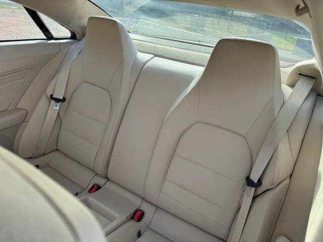 Used 2014 Mercedes-Benz E 550 Coupe image 31