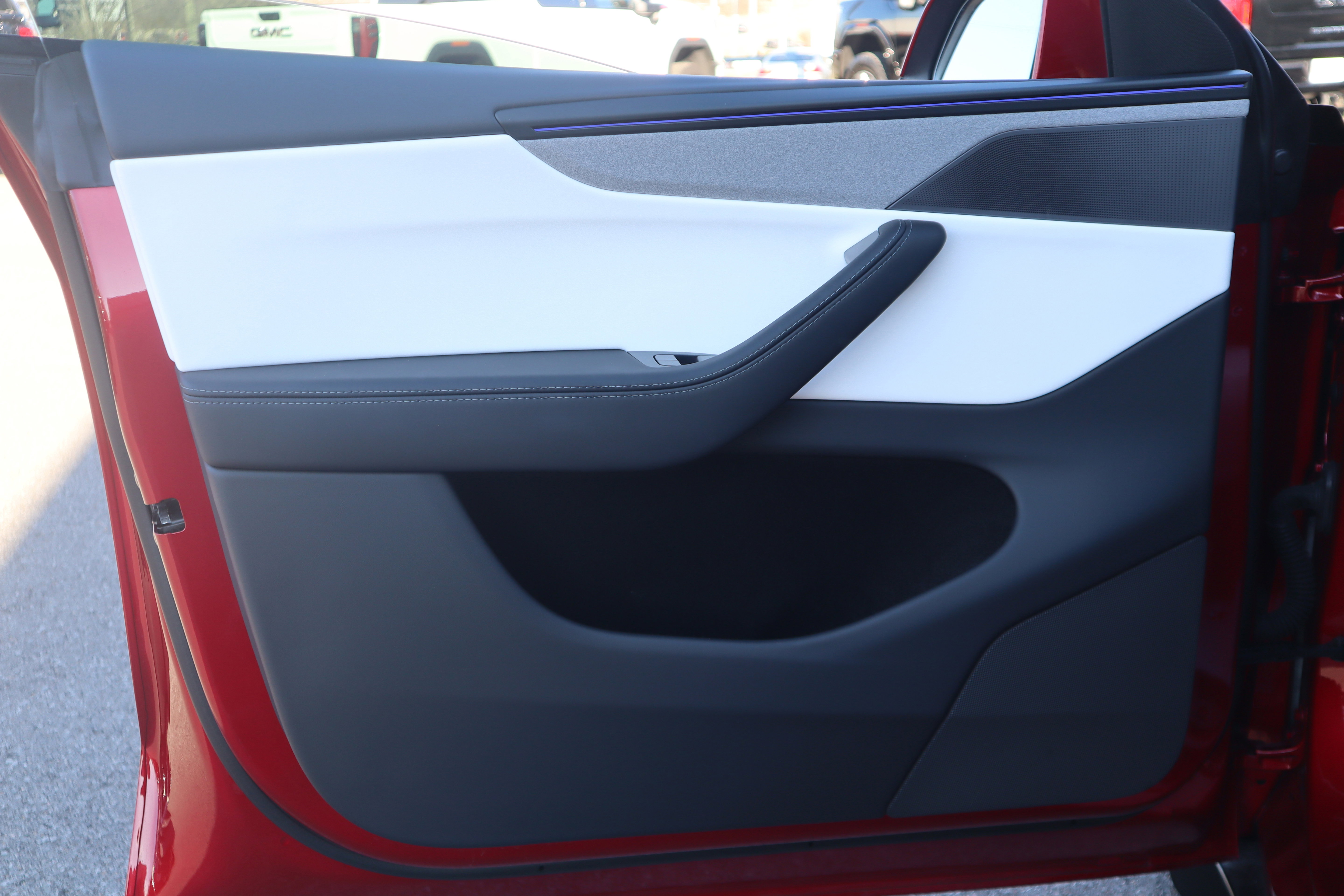 Used 2026 Tesla Model Y Long Range image 21