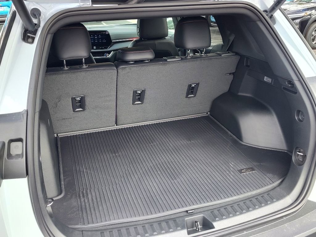 New 2026 Chevrolet Equinox RS w/ Safety and Technology Package image 9