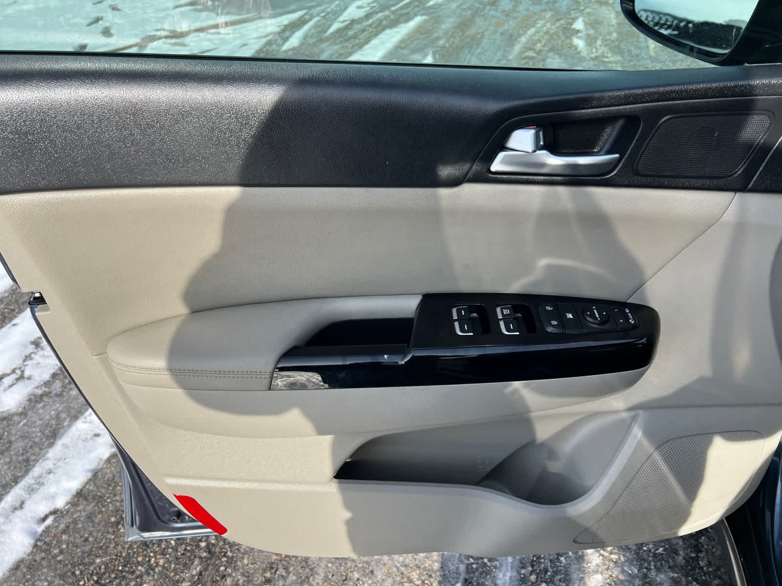 Used 2020 Kia Sportage S w/ S Premium Package FWD image 20