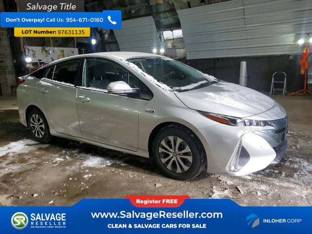 Used 2022 Toyota Prius Prime LE image 5