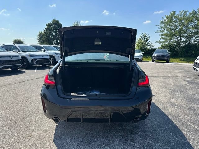 New 2026 BMW 330i xDrive Sedan w/ M Sport Package AWD/4WD image 35