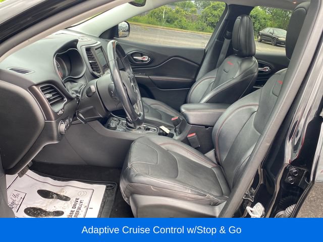 Used 2021 Jeep Cherokee Trailhawk w/ Sun, Sound & Nav Group AWD/4WD image 17