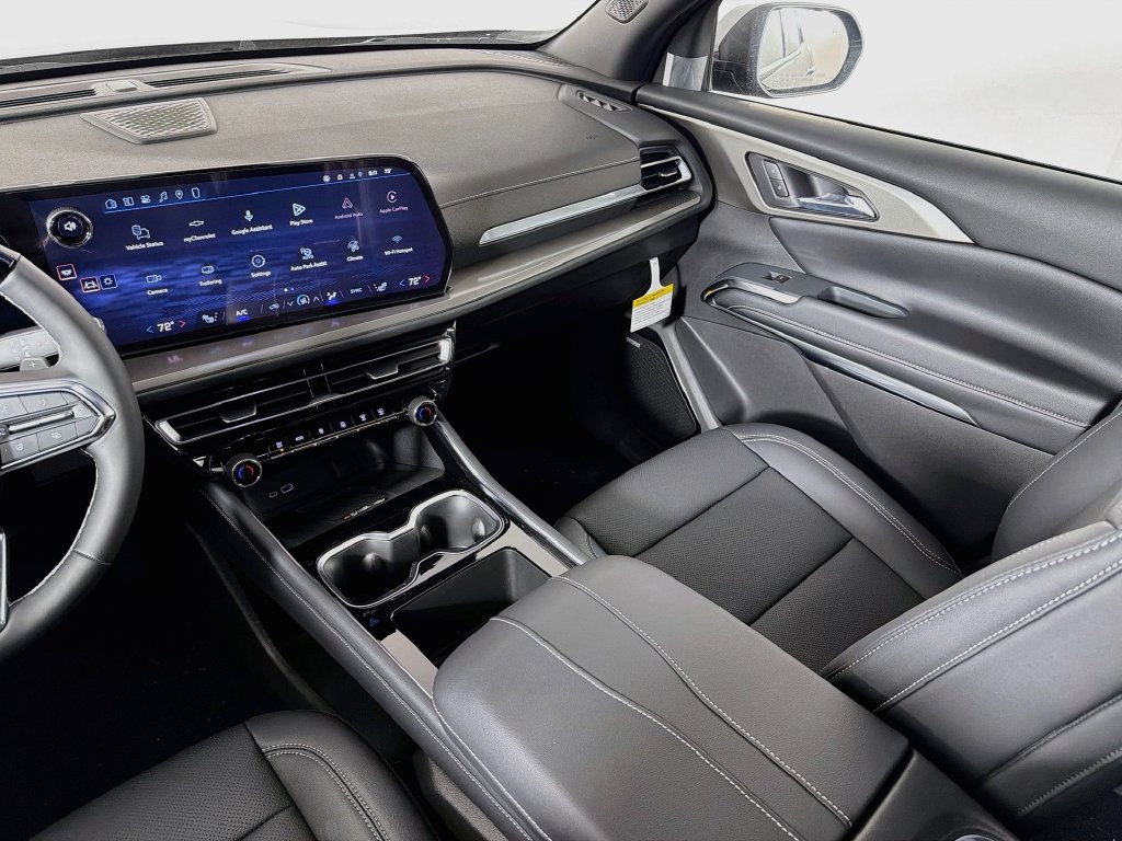 New 2027 Chevrolet Traverse LT w/ Enhanced Driving Package FWD image 24
