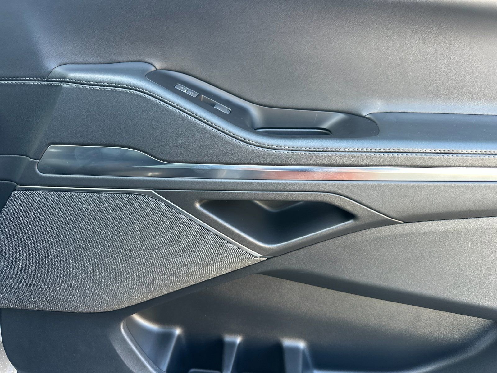 Used 2025 Lincoln Navigator Reserve w/ Jet Appearance Package image 21