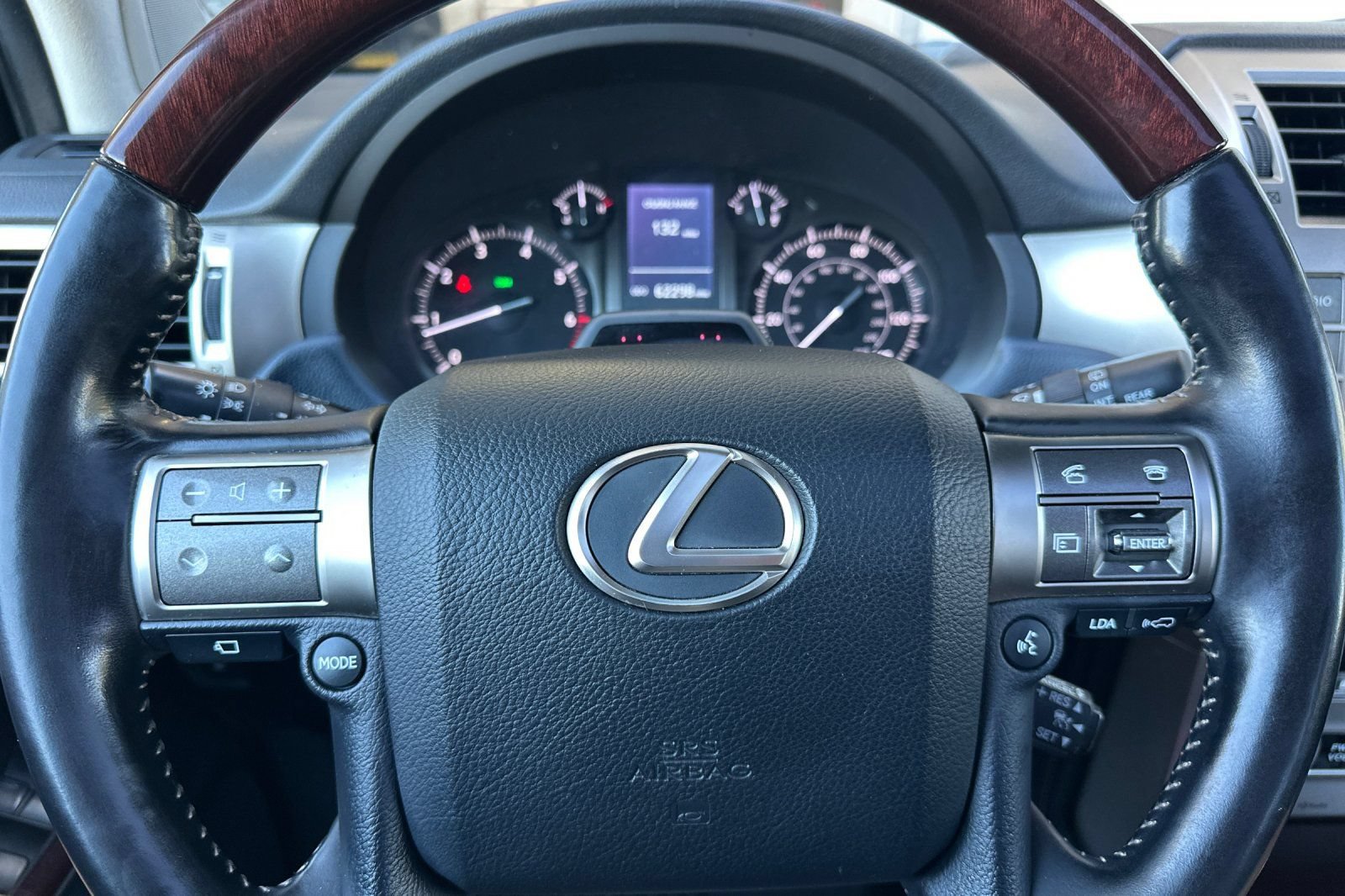 Used 2019 Lexus GX 460 Luxury AWD/4WD image 24