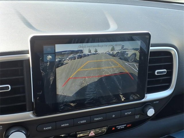 New 2026 Hyundai Venue SE image 13