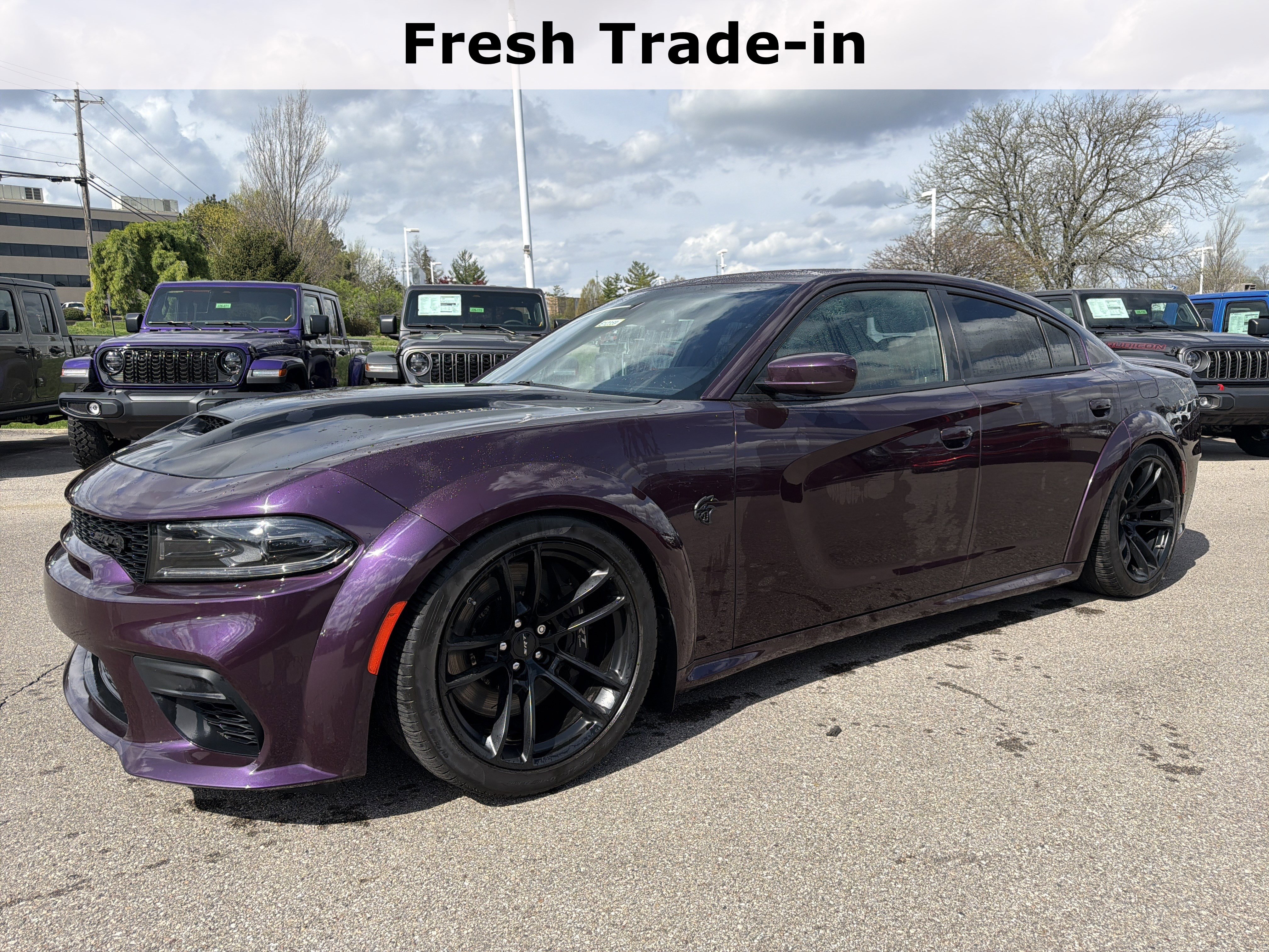 Used 2022 Dodge Charger SRT Hellcat w/ Harman/Kardon Audio Group image 4
