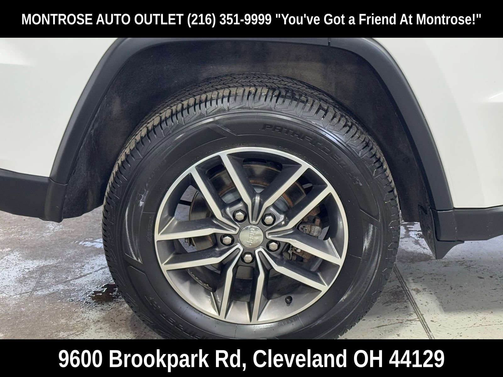 Used 2017 Jeep Grand Cherokee Limited image 55