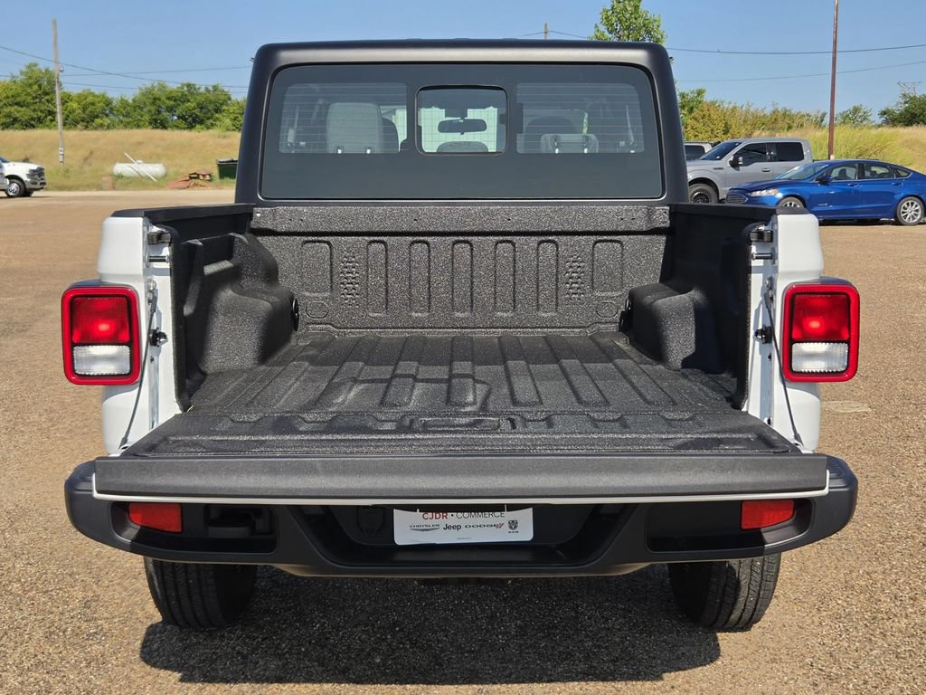 New 2026 Jeep Gladiator Sport AWD/4WD image 9