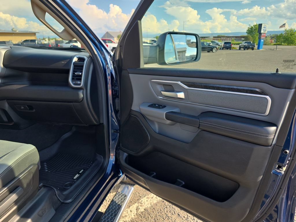 Used 2020 RAM 1500 Big Horn AWD/4WD image 29