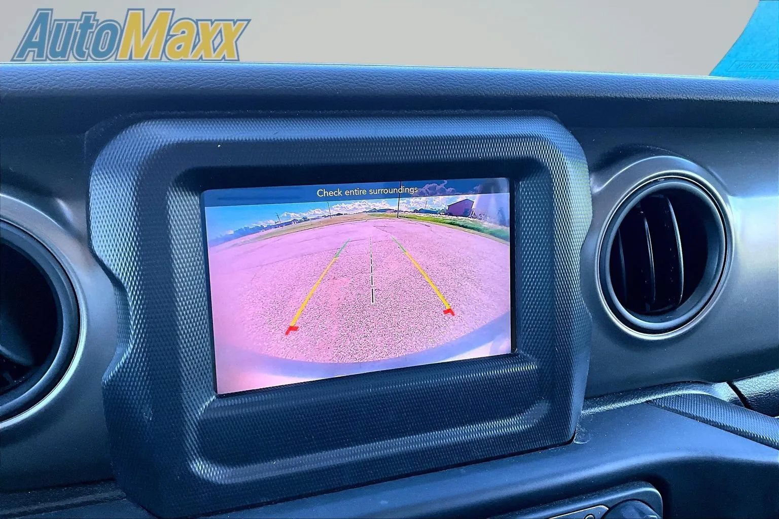 Used 2023 Jeep Wrangler Unlimited Sport AWD/4WD image 14