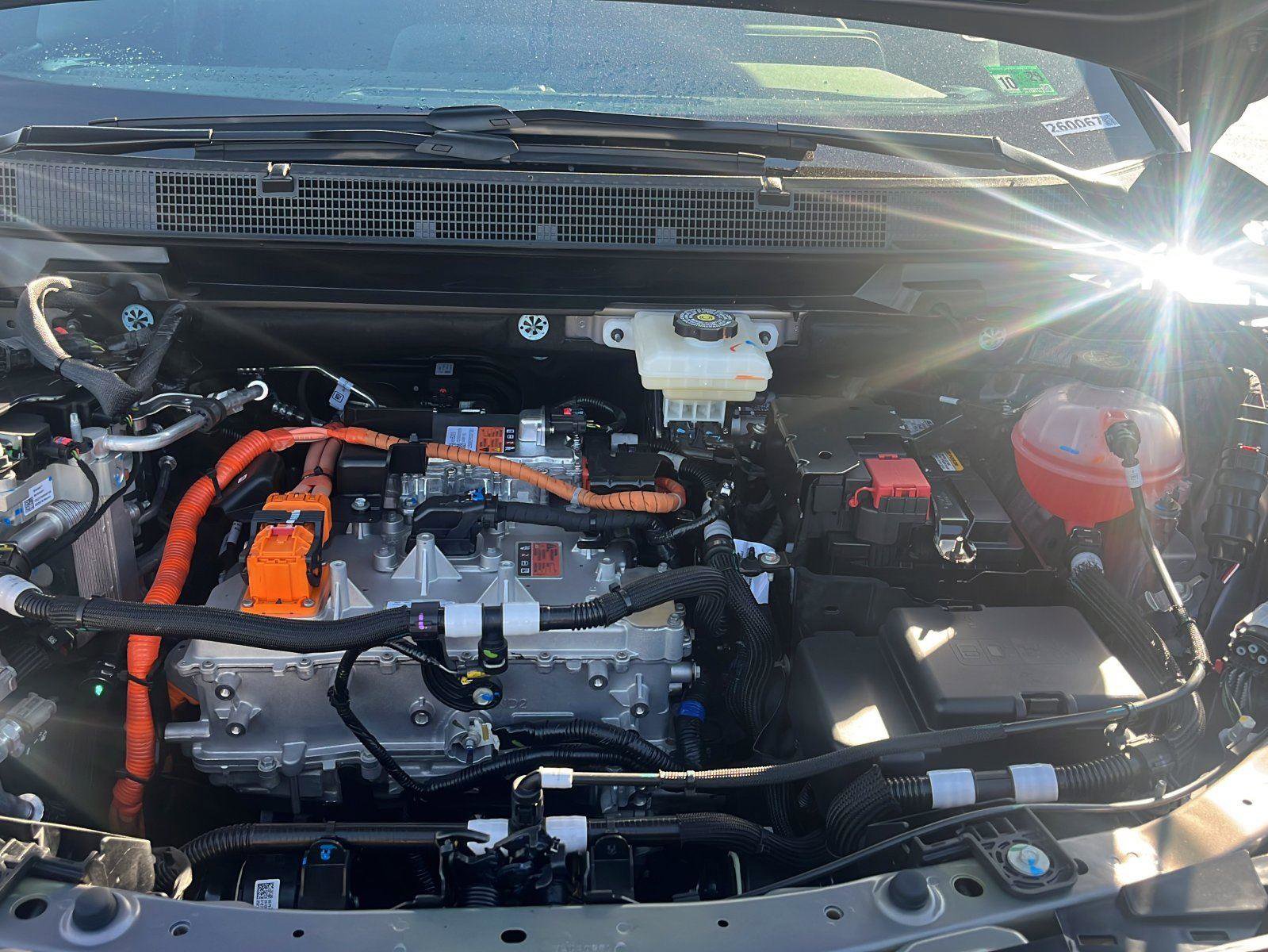 New 2026 Chevrolet Equinox EV LT image 11