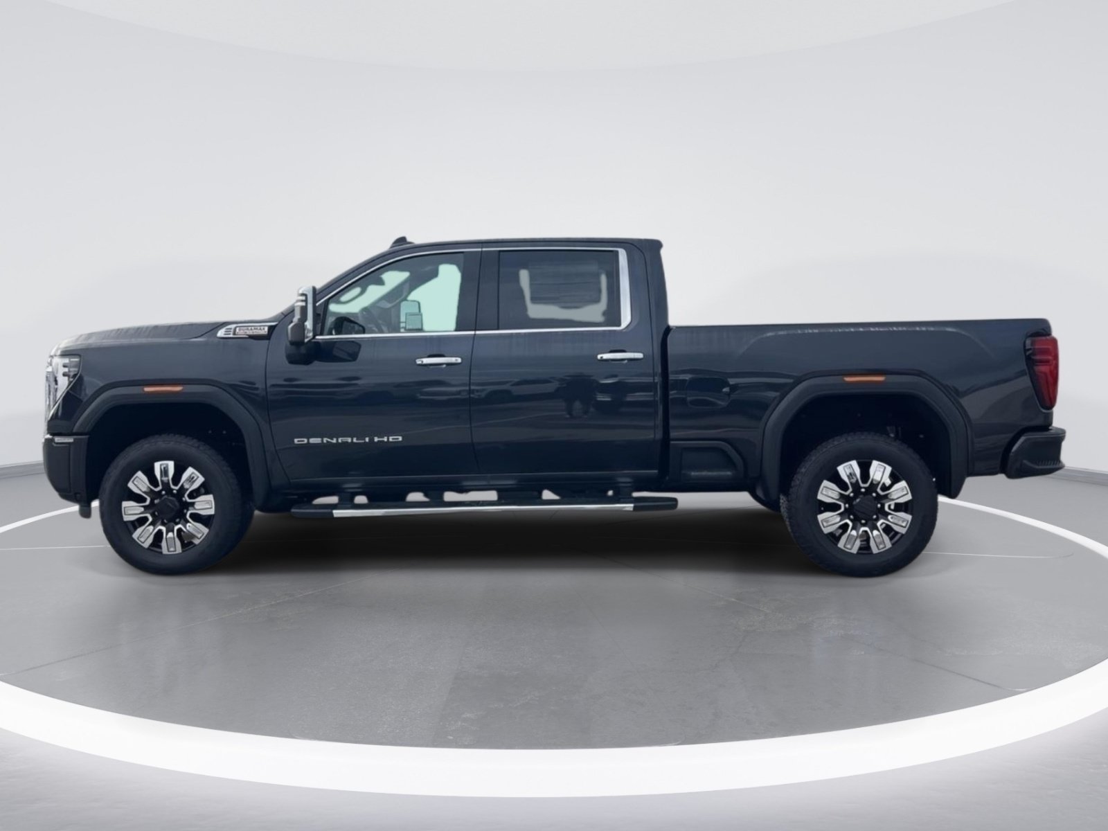 New 2026 GMC Sierra 3500 Denali AWD/4WD image 6