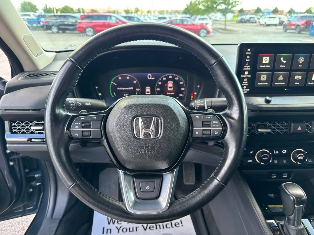 Used 2025 Honda Accord Touring image 15