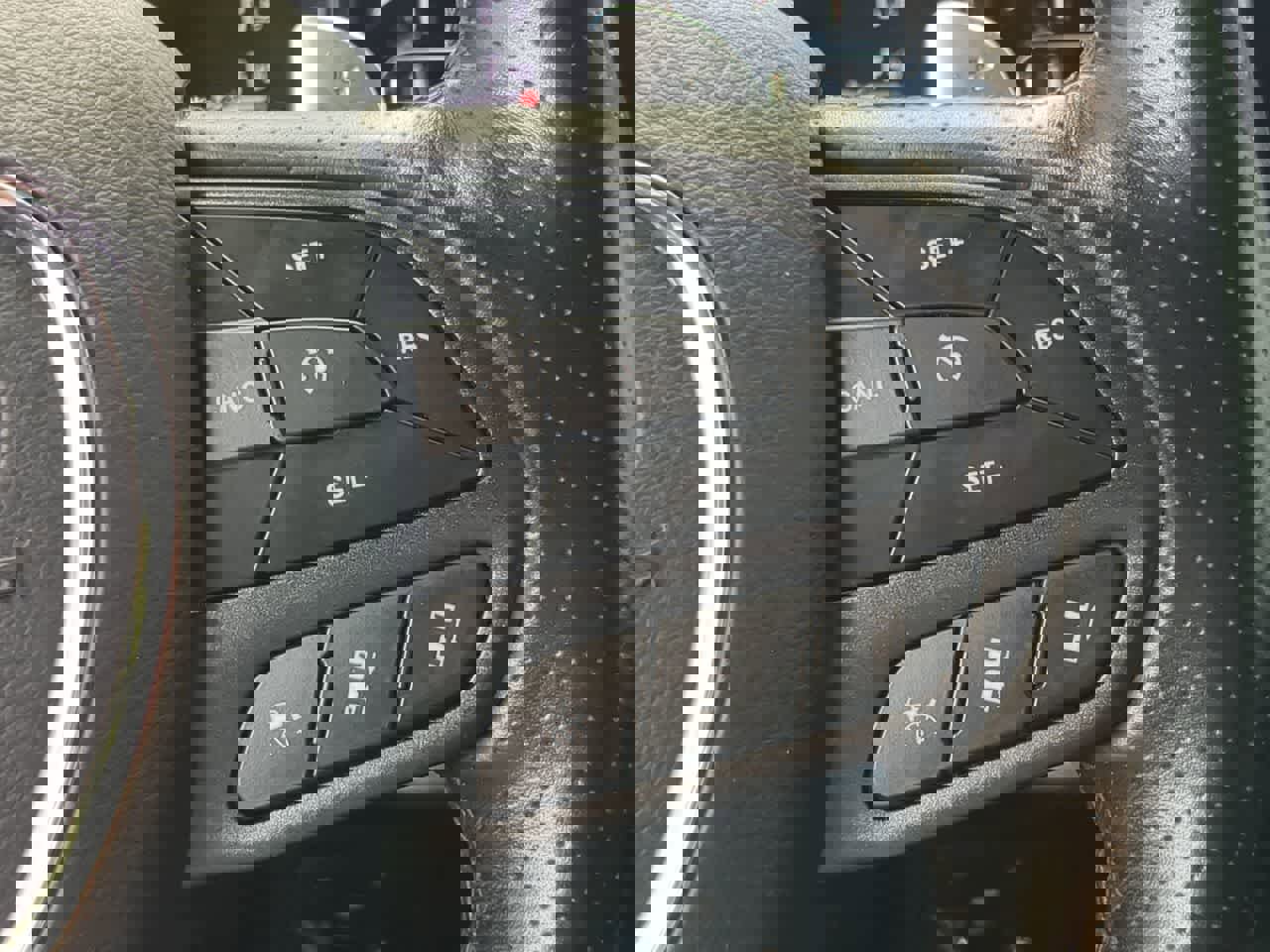 Used 2023 Dodge Durango GT image 27