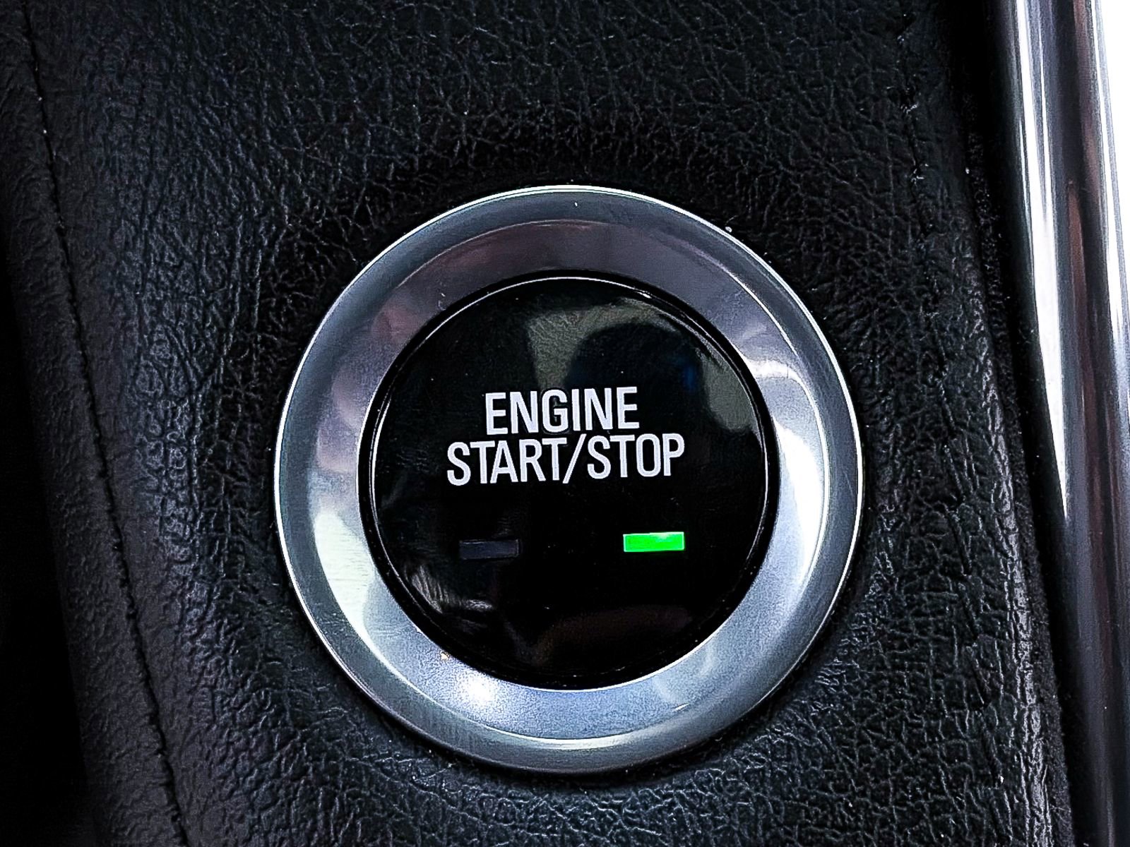 Used 2016 Cadillac Escalade Luxury image 22