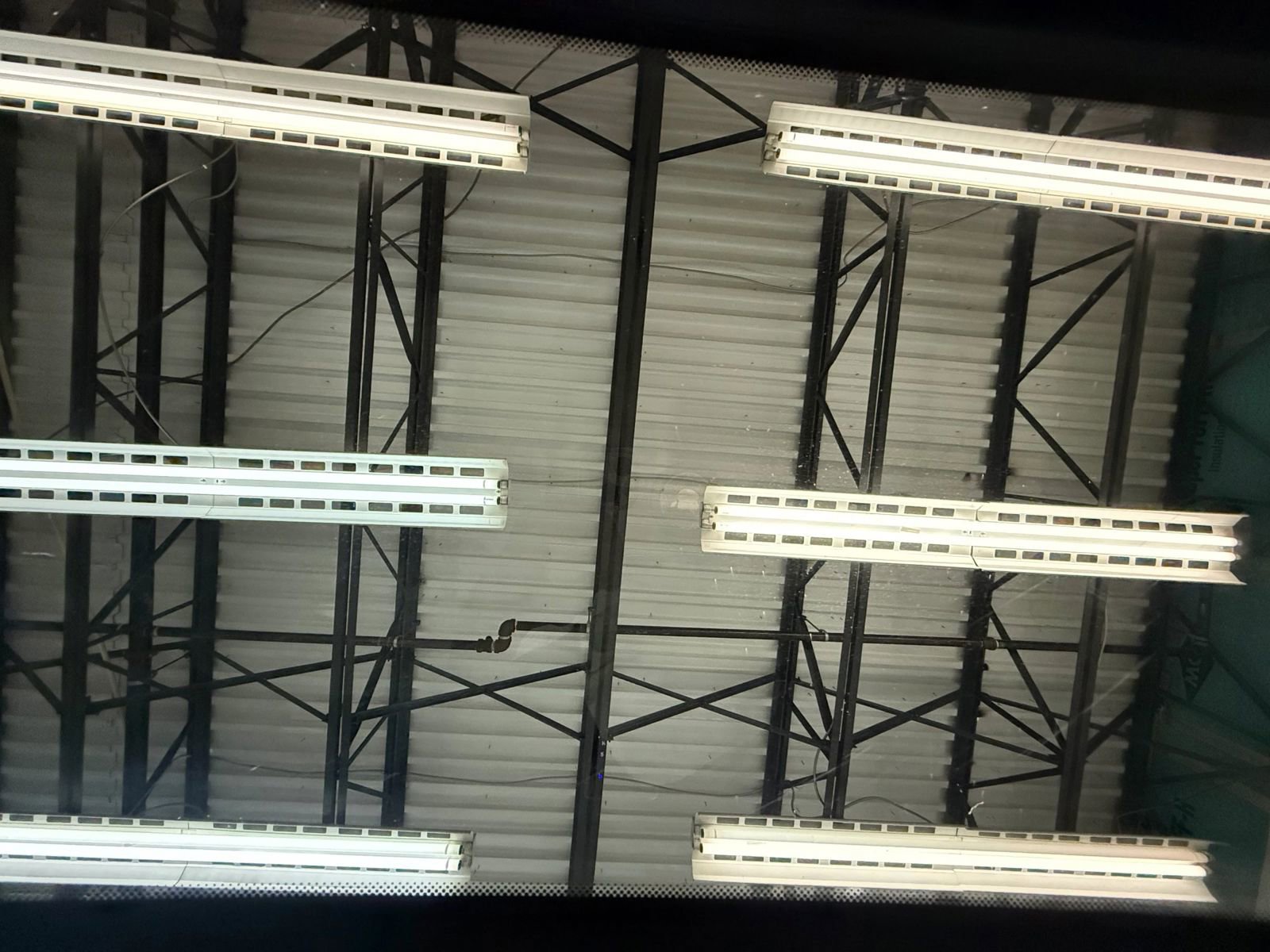 Used 2013 Hyundai Genesis 3.8 image 33