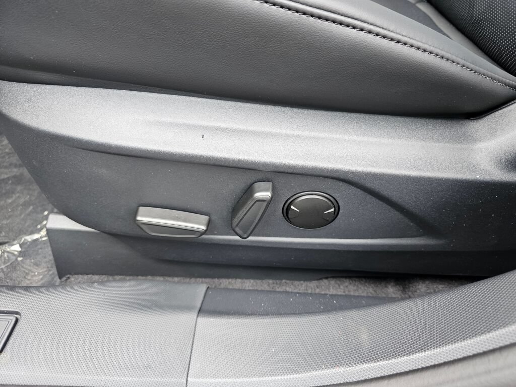 New 2026 Ford Mustang Mach-E Premium RWD image 17