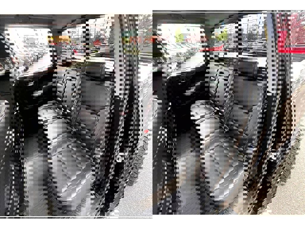 Used 2015 Chevrolet Silverado 2500 LTZ w/ Duramax Plus Package AWD/4WD image 29