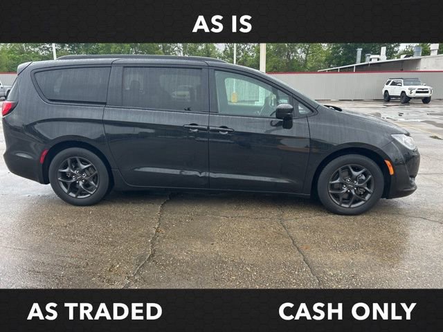 Used 2018 Chrysler Pacifica Touring-L Plus w/ Advanced Safetytec Group image 5