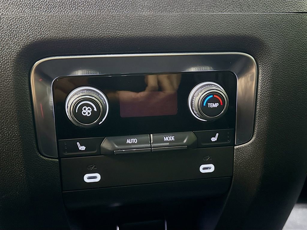 Used 2024 Chevrolet Tahoe High Country image 27