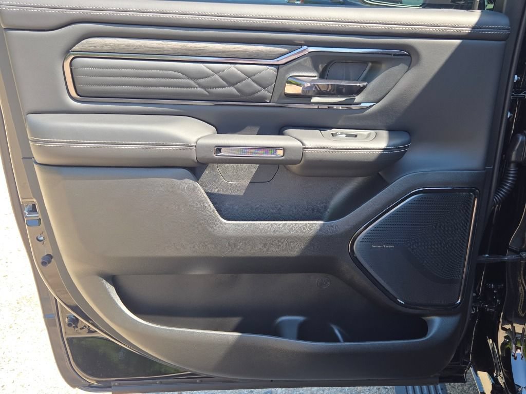 New 2027 RAM 1500 Limited AWD/4WD image 26