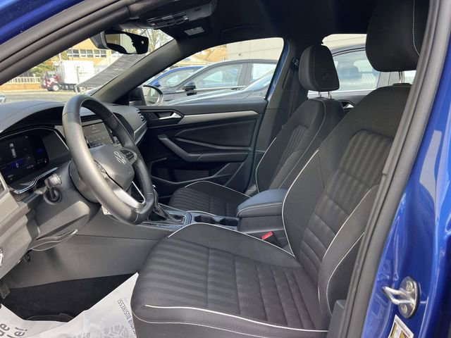 Certified 2022 Volkswagen Jetta Sport image 18