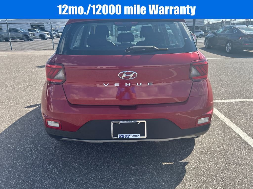 Used 2020 Hyundai Venue SE image 7